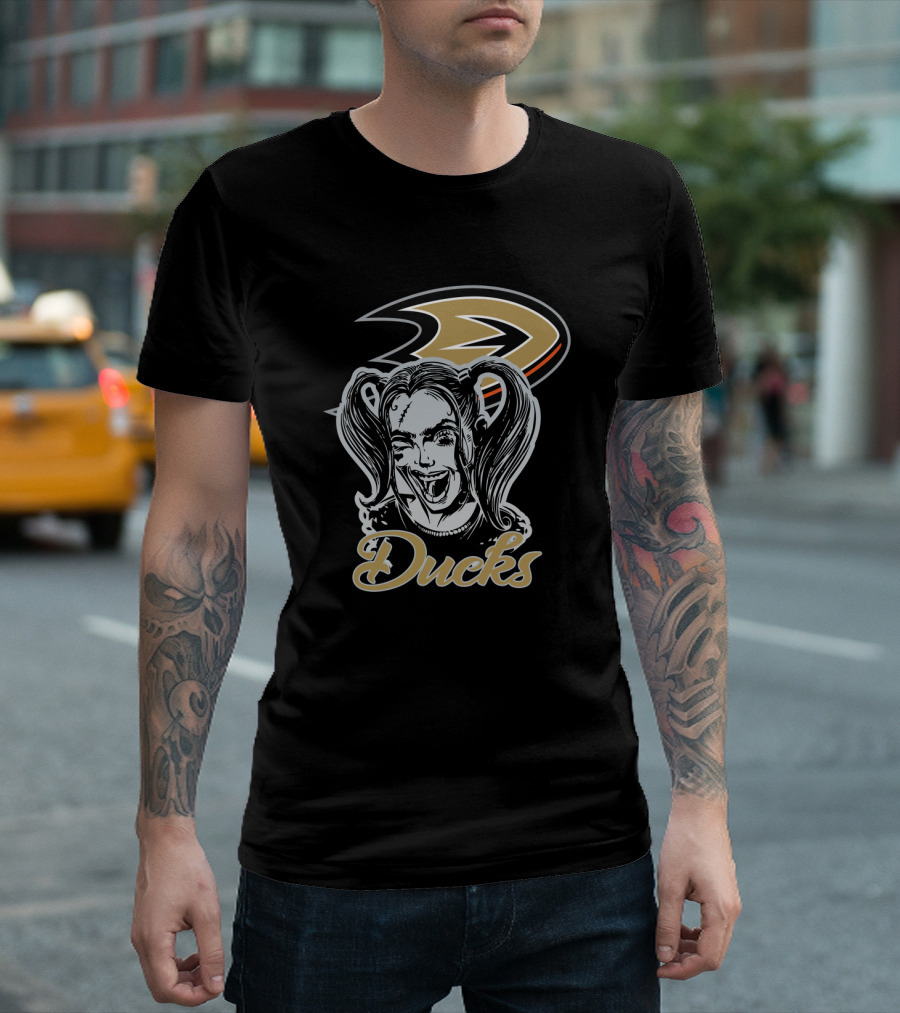 Harley Quinn And Anaheim Ducks Fans T-Shirt