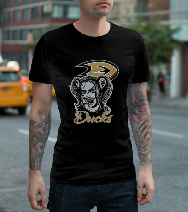 Harley Quinn And Anaheim Ducks Fans T-Shirt