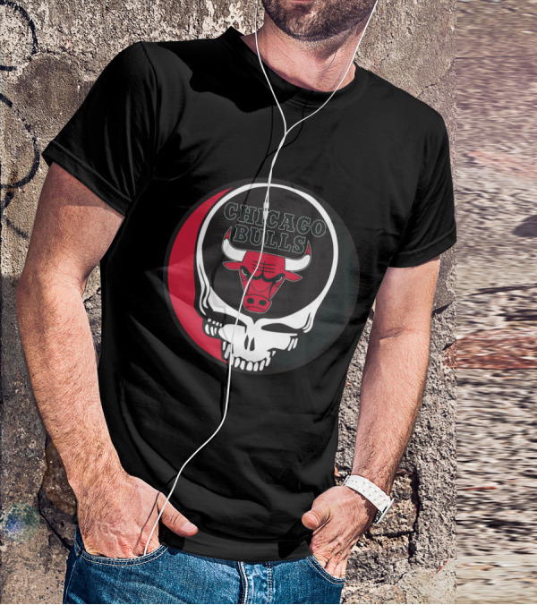 Grateful Dead Skull With Chicago Bulls T-Shirt