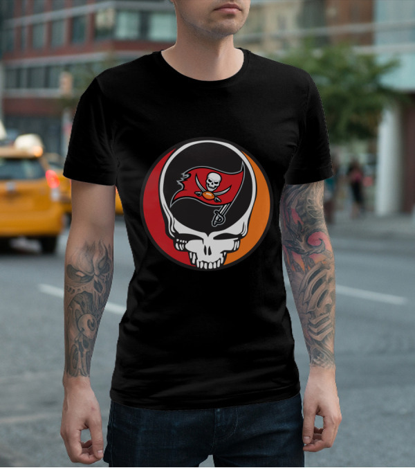 Grateful Dead Skull With Tampa Bay Buccaneers Flag T-Shirt