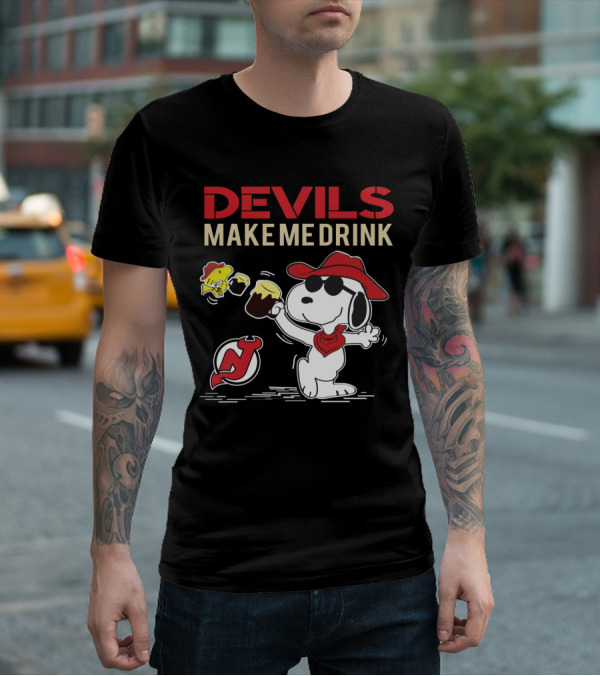 New Jersey Devils Fans Snoopy Devils Make Me Drink T-Shirt