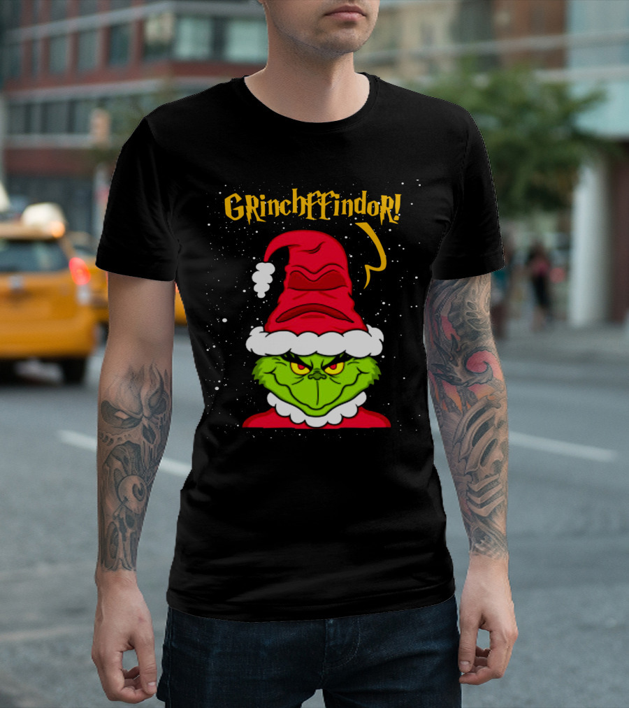 Grinche FFindor Grinch Santa Hat Snowflakes Christmas T-Shirt