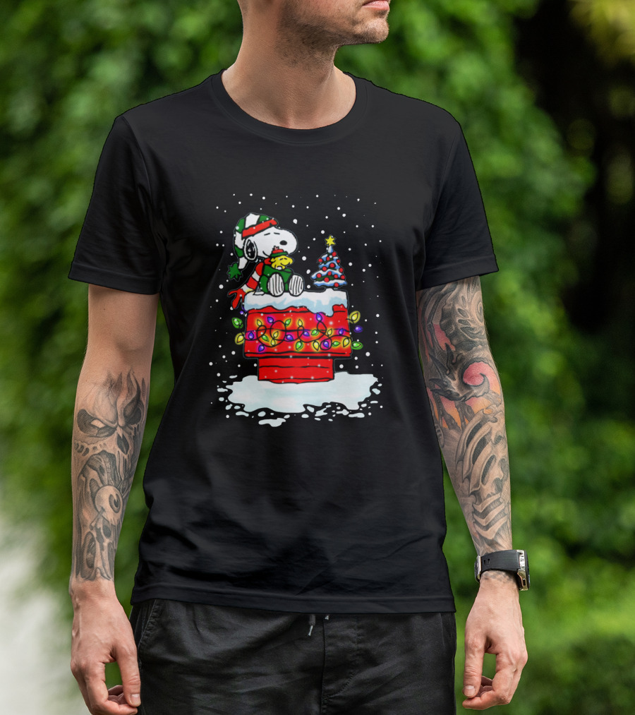 Snoopy Christmas Lights On Doghouse With Woodstock And Winter Scene From Peanuts T-Shirt