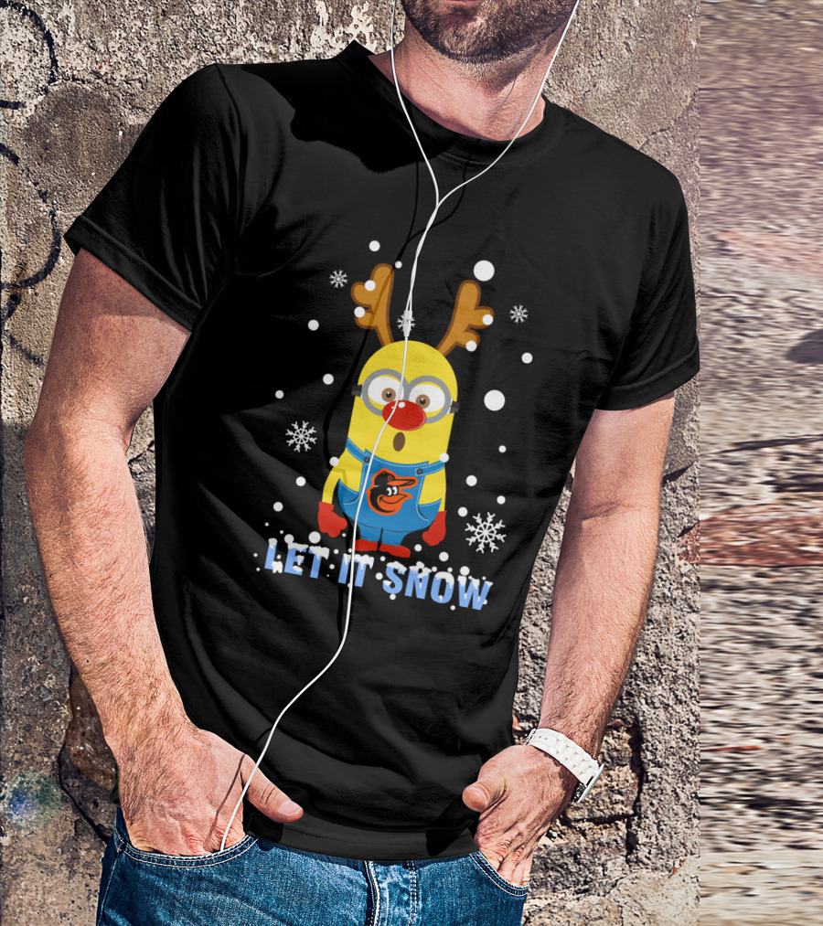 Let It Snow Baltimore Orioles Minion Reindeer Holiday Fans T-Shirt