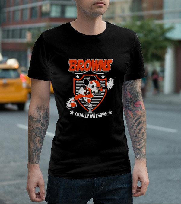Browns Totally Awesome Mickey Football Shield T-Shirt