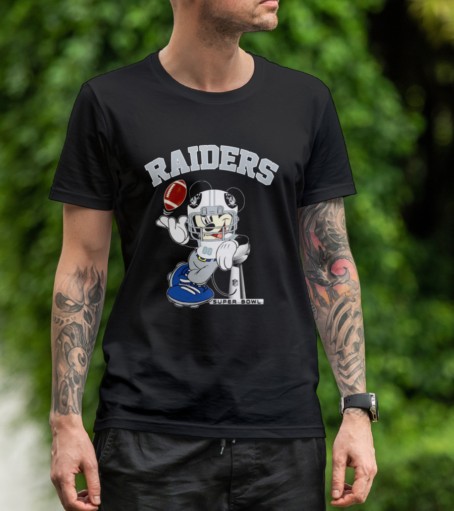 Raiders Mickey Mouse Nfl Super Bowl Football T-Shirt