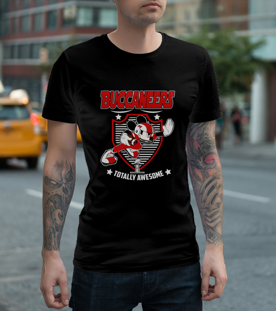 Buccaneers Totally Awesome For Tampa Bay Mickey Fans T-Shirt