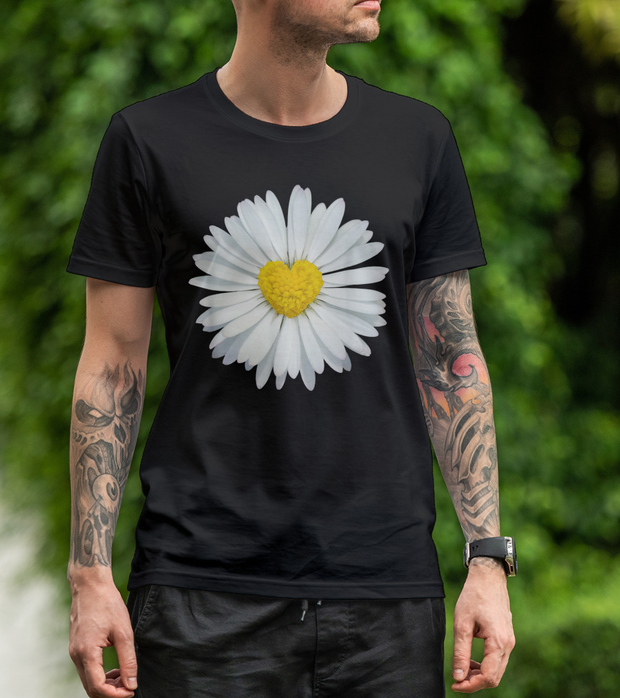 White And Yellow Heart Daisy Blossom T-Shirt