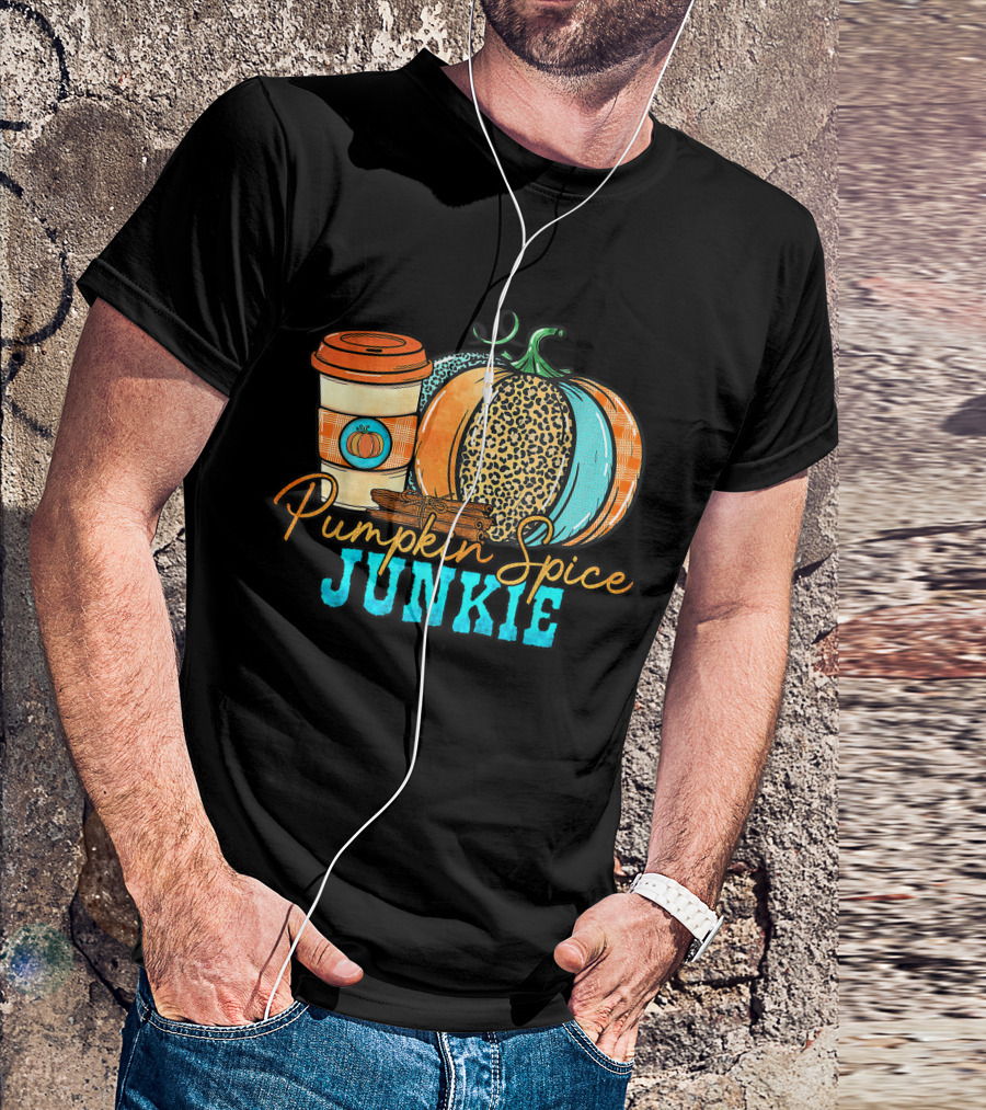 Pumpkin Spice Junkie Coffee Cup With Stylish Pumpkin And Cinnamon Sticks T-Shirt