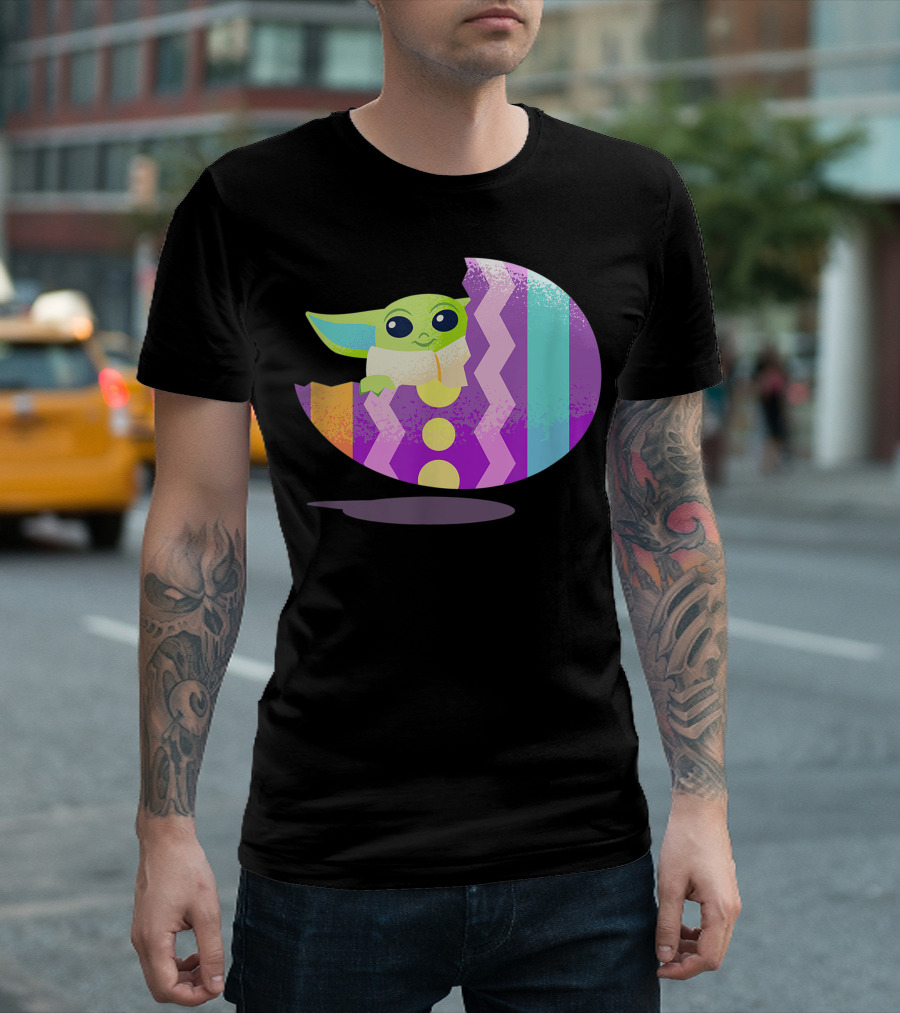 Mandalorian The Child Baby Yoda Pastel Zigzag Easter Egg T-Shirt