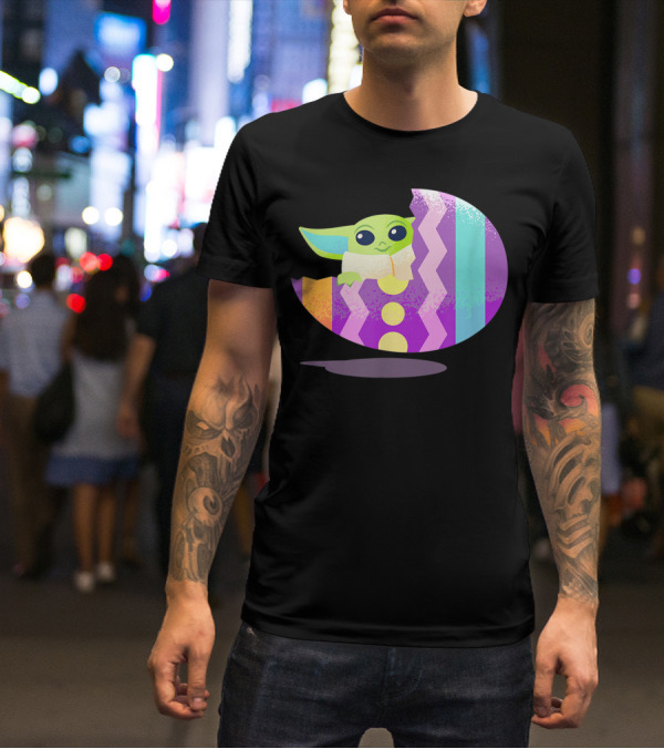 Mandalorian The Child Baby Yoda Pastel Zigzag Easter Egg T-Shirt