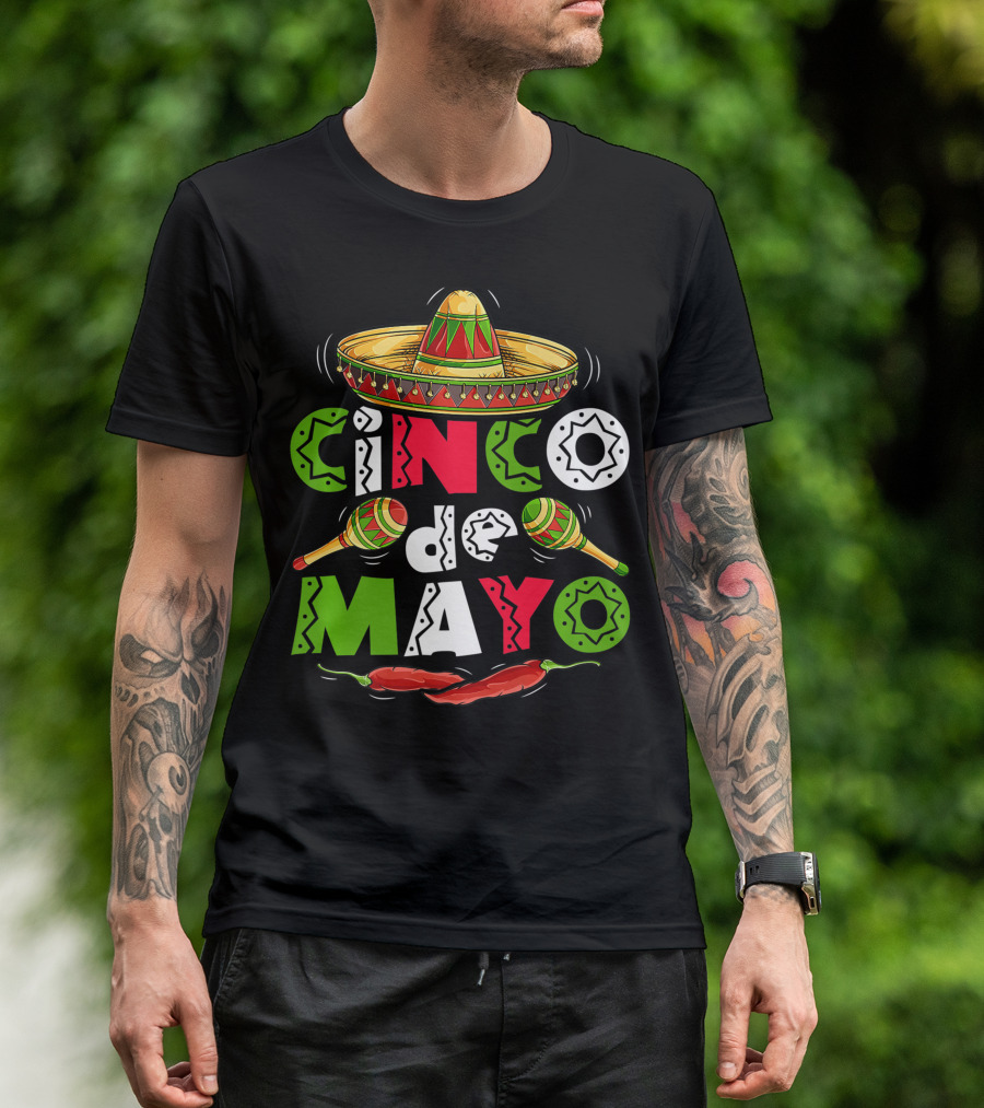 Cinco De Mayo Sombrero Maracas Peppers Mexican T-Shirt