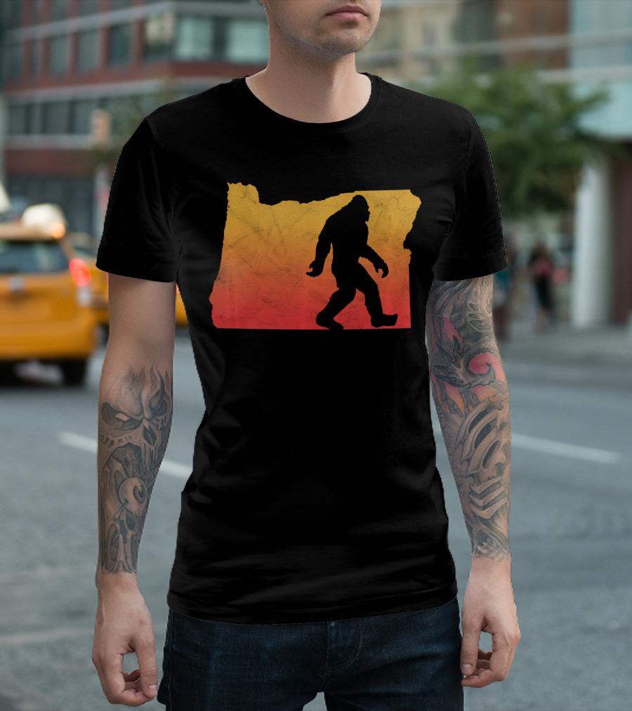 Retro Bigfoot Believer Vintage State of Oregon Sunset T-Shirt