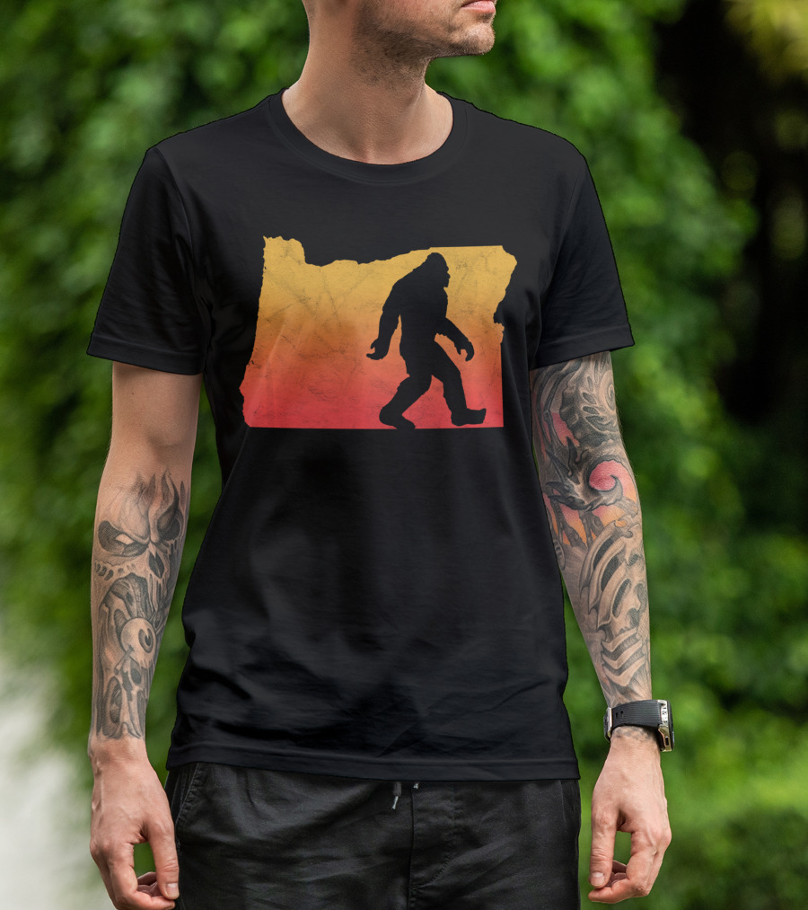 Retro Bigfoot Believer Vintage State Of Oregon Sunset T-Shirt