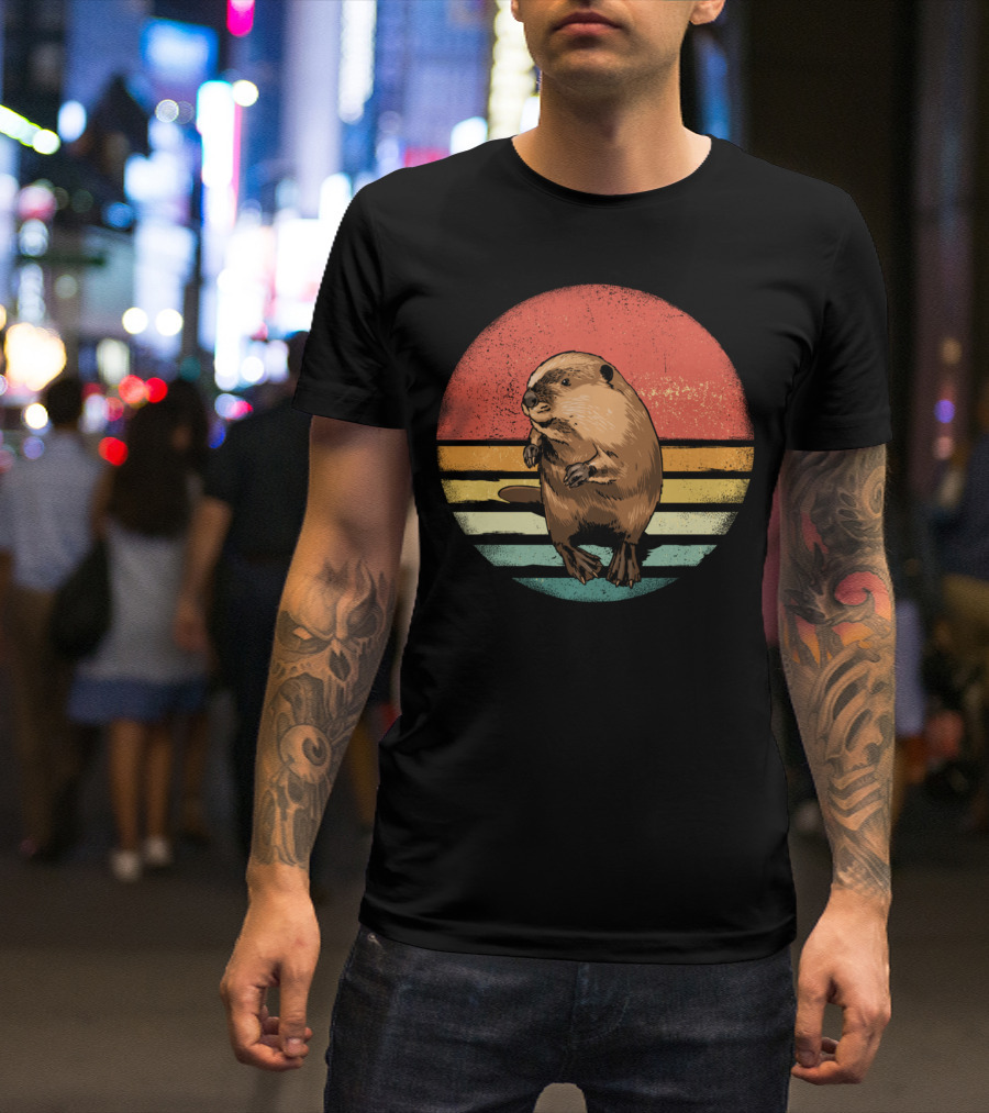 Retro Vintage Castor Nature Lover With Striped Sunset Circle T-Shirt