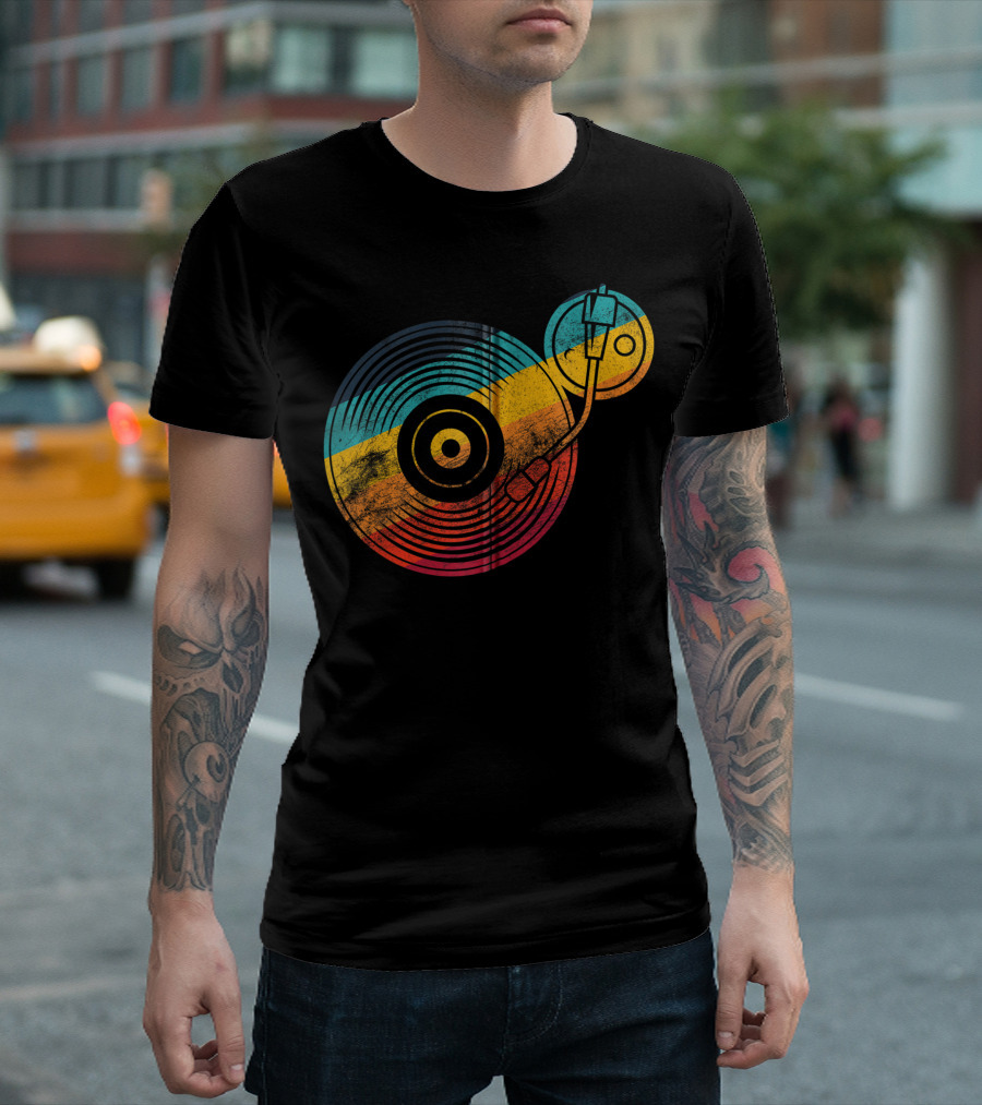 Vintage Vinyl Turntable DJ Musician LP Records T-Shirt