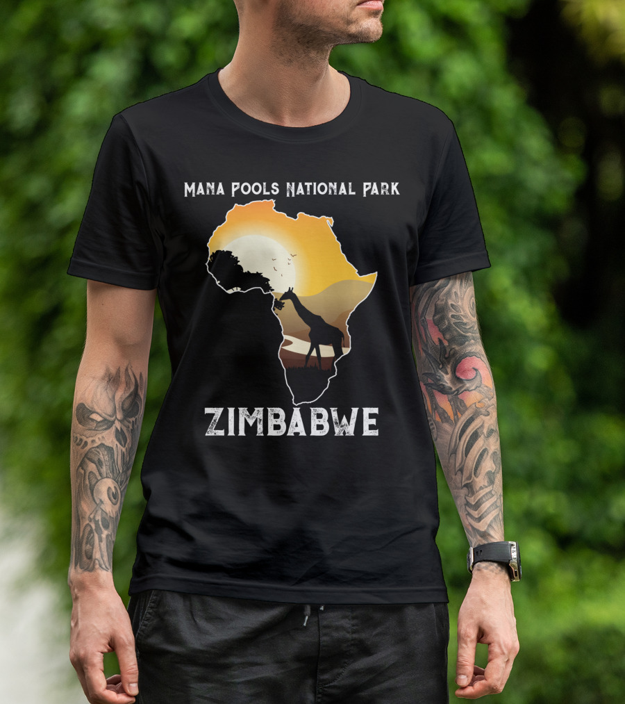 Mana Pools National Park Africa Giraffe Sunset Zimbabwe T-Shirt