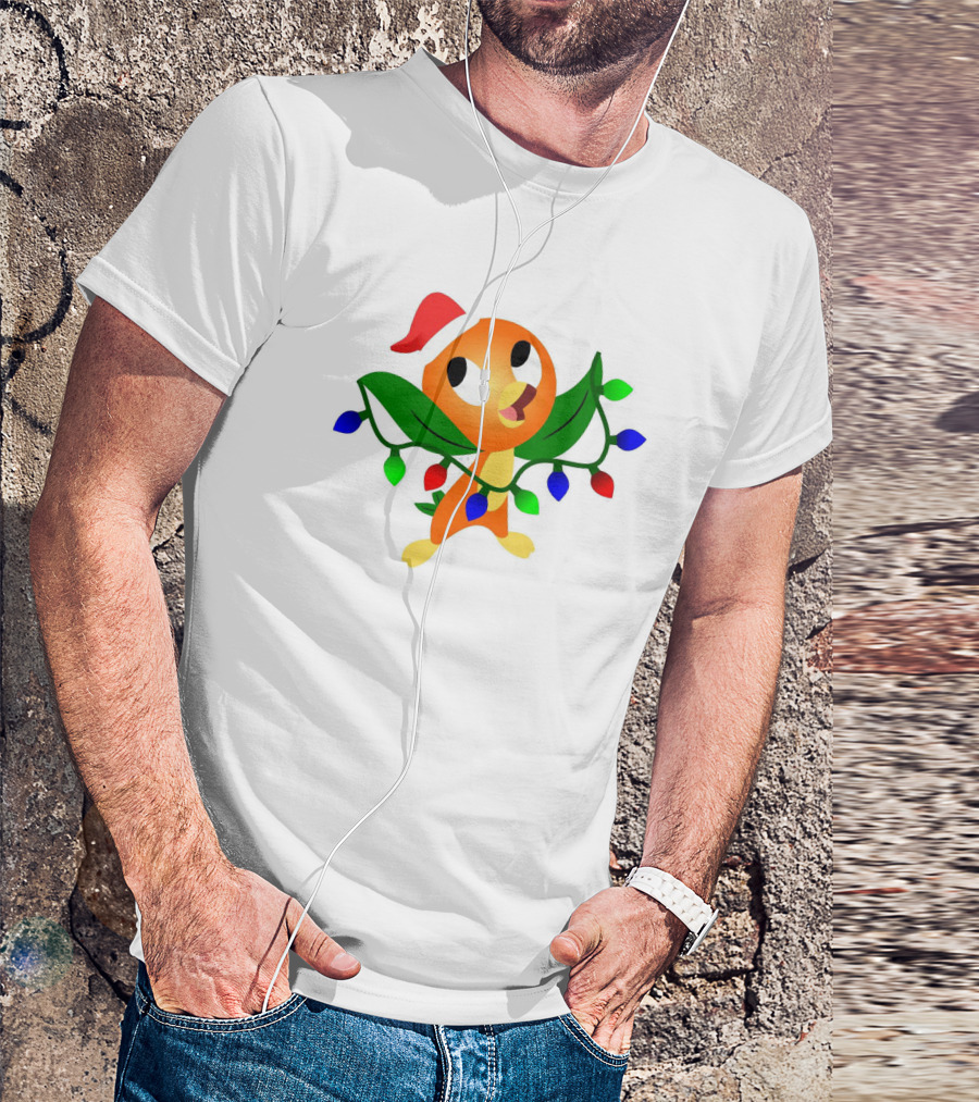 Think Christmas Thoughts Orange Bird With Santa Hat And Festive Lights T-Shirt