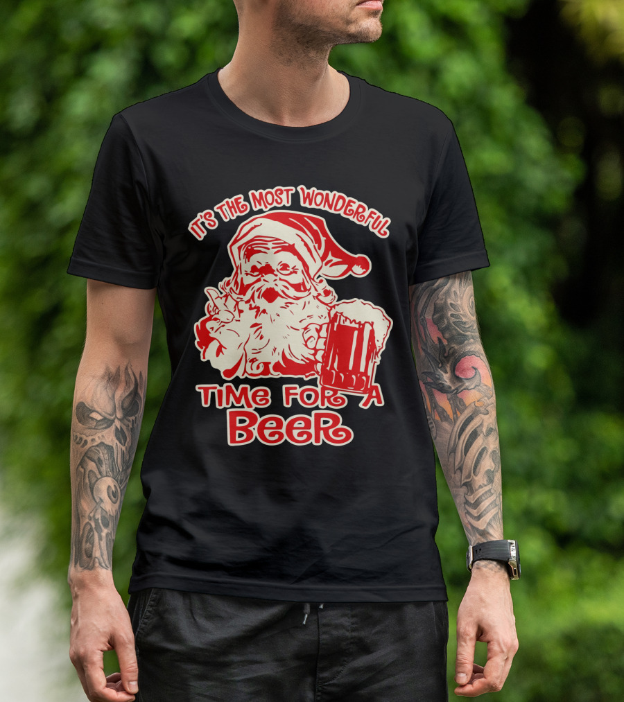 It's The Most Wonderful Time For A Beer Santa Holding Mug T-Shirt
