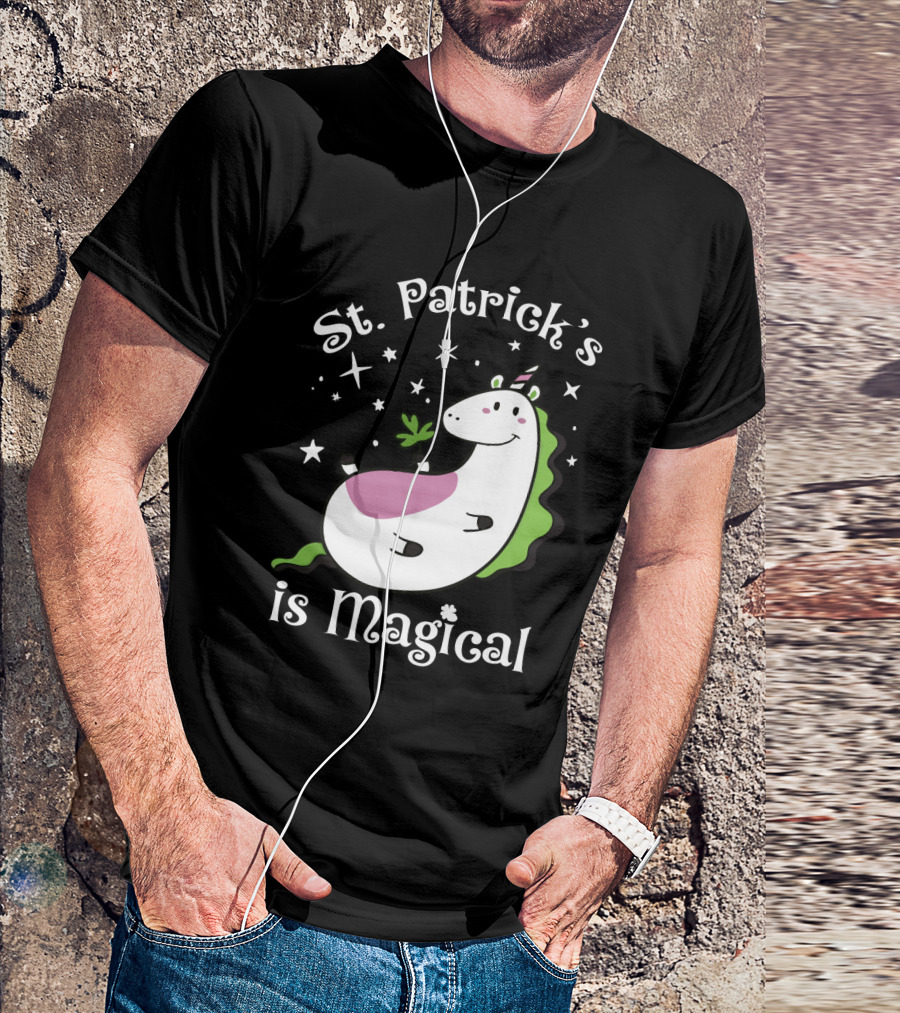 St. Patrick's Is Magical Shamrock Unicorn With Stars And Green Mane T-Shirt