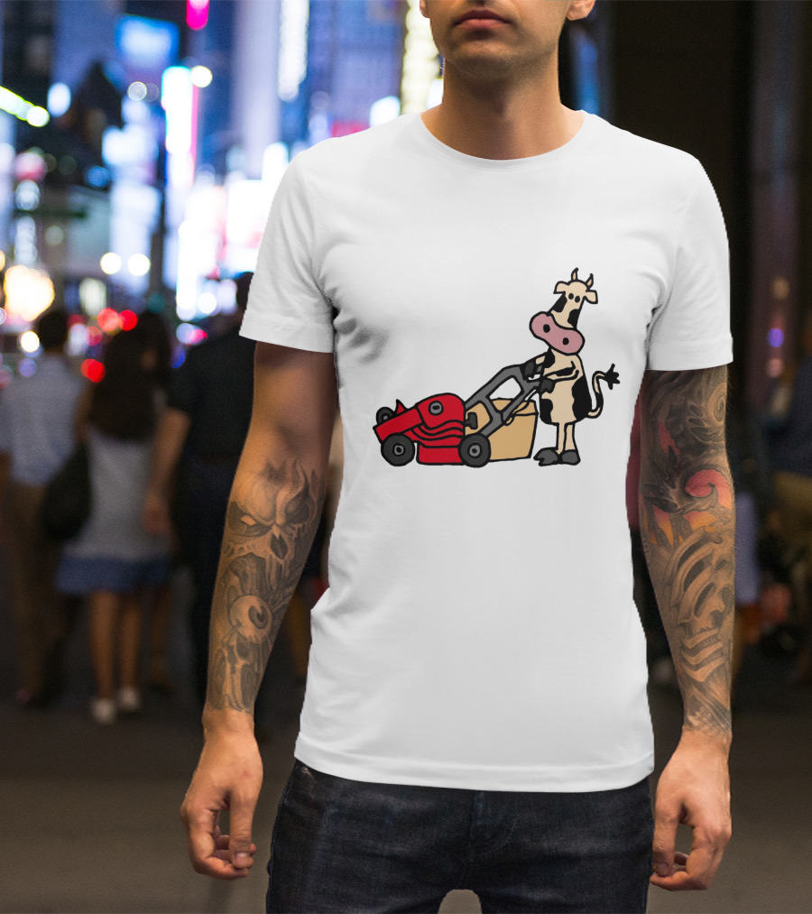 Funny Cow Mowing Grass Cartoon With Red Lawn Mower T-Shirt