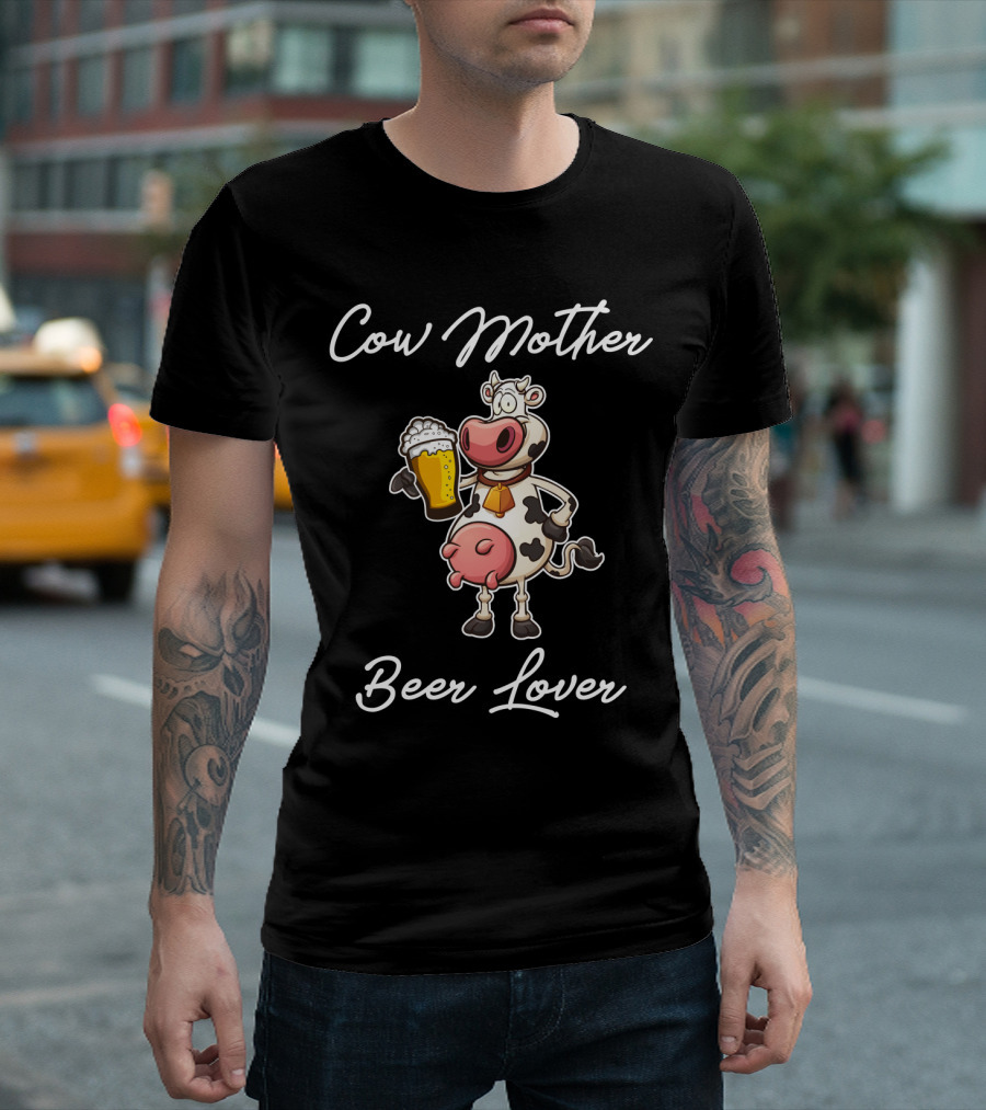 Cow Mother Holding Beer Glass Cartoon Art with Heart T-Shirt