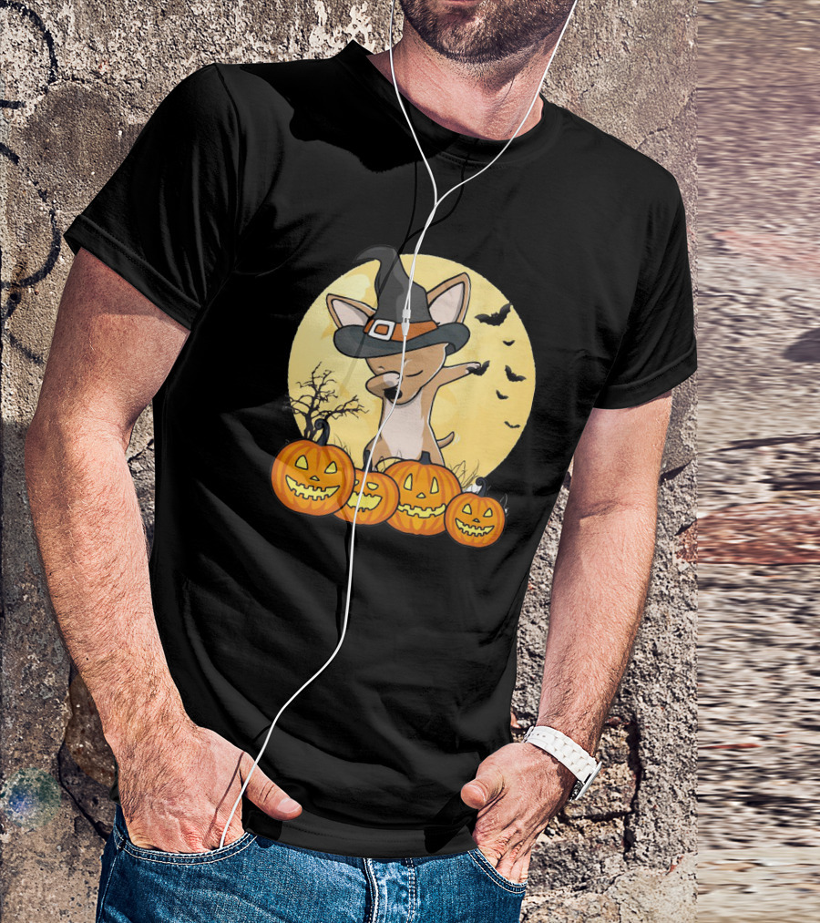 Chihuahua Dabbing In Witch Hat With Pumpkins Halloween Moon Background T-Shirt