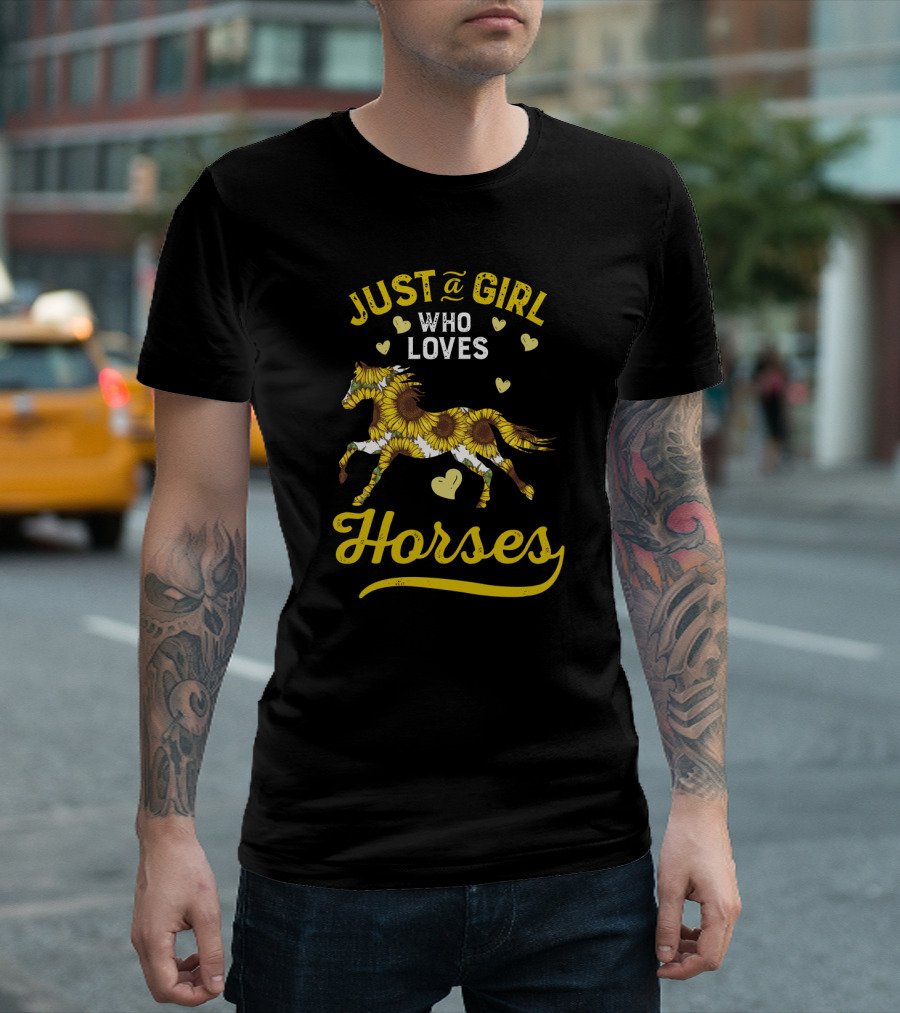 Just a Girl Who Loves Horses Sunflower Heart Pattern Horse T-Shirt