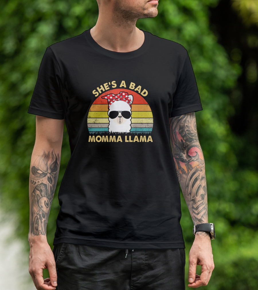 She's A Bad Momma Llama Retro Vintage Sunglasses Bandana T-Shirt