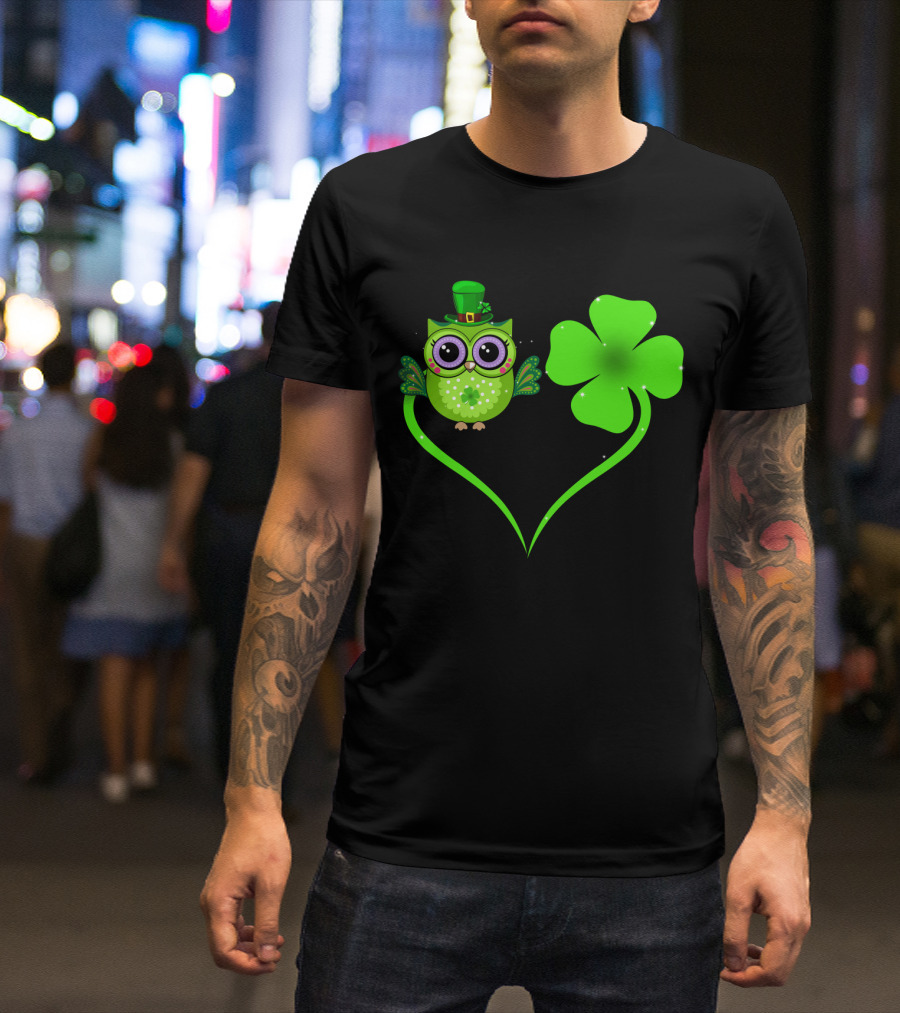 Owl Lover Clover Shamrocks Love Luck T-Shirt
