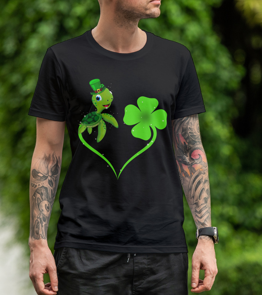 Turtles Green Clover Shamrocks Love T-Shirt