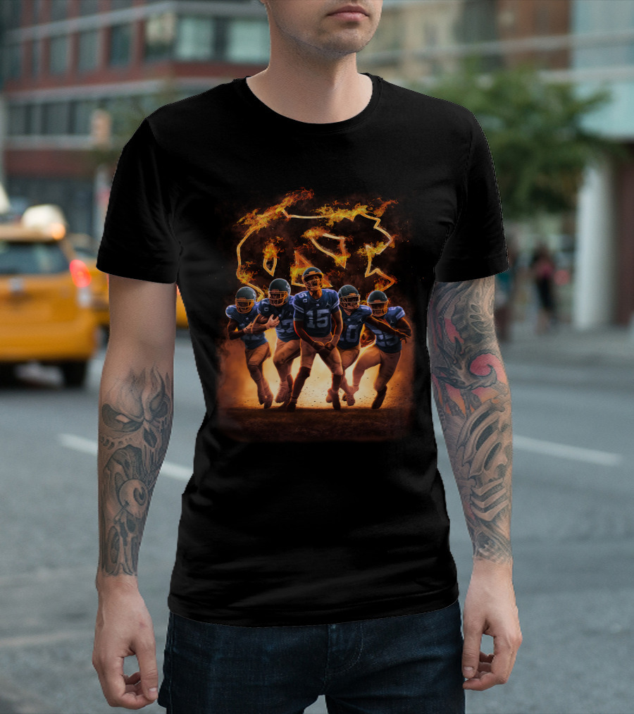 North Carolina Tar Heels Fiery NC Football Players T-Shirt