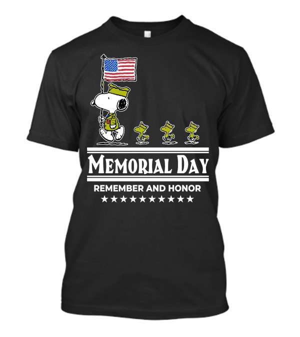 Snoopy Woodstock American Flag Memorial Day Remember And Honor T-Shirt