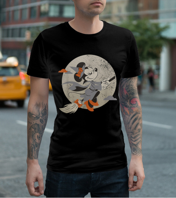 Minnie Mouse Disney Witch Flying On Broomstick Halloween Moon Scene T-Shirt