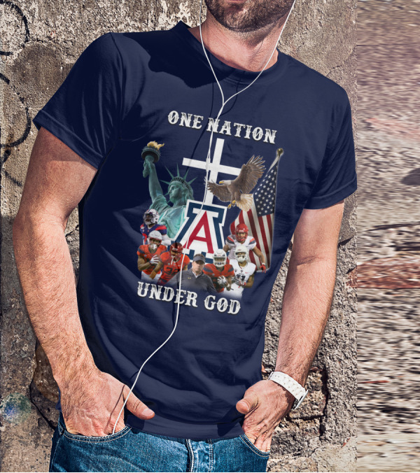 One Nation Under God Coach With Statue Of Liberty, Flag, Eagle, And Football Players T-Shirt