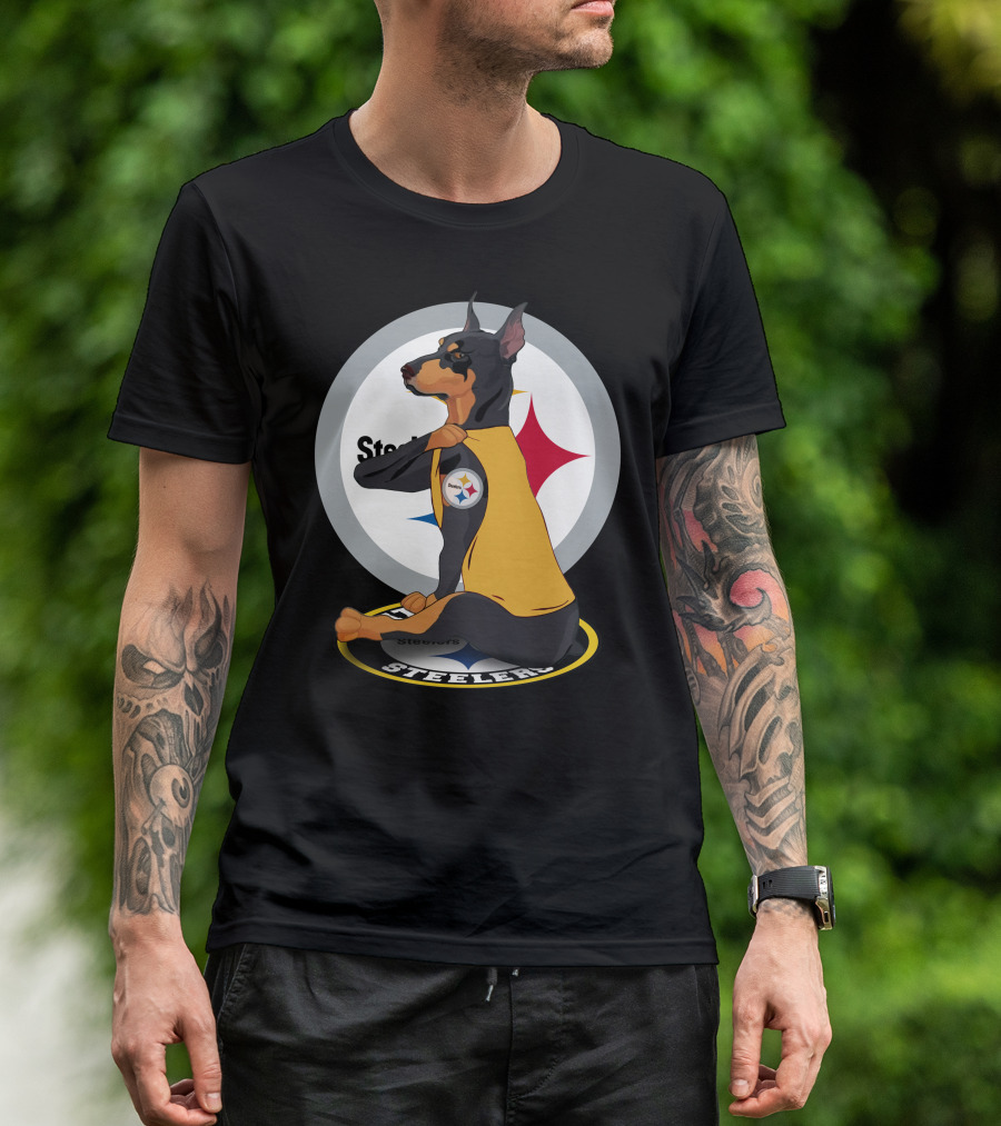 Steelers Dobermann Sitting On Steelers T-Shirt