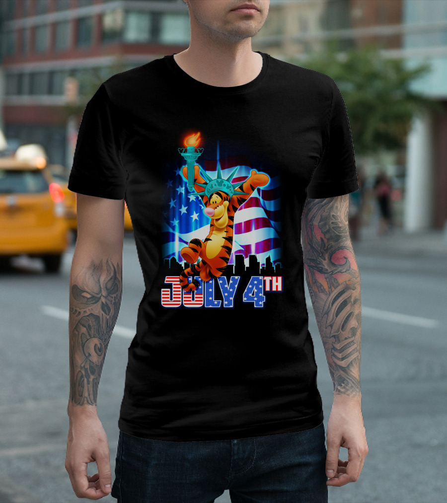 JULY 4th Tigger Statue of Liberty Flag T-Shirt