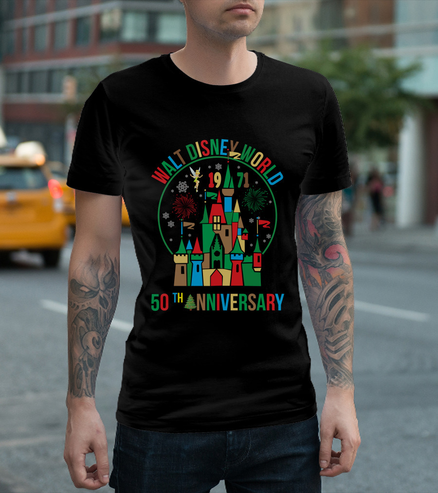 Walt Disney World 50th Anniversary 1971 Christmas Castle Fireworks T-Shirt