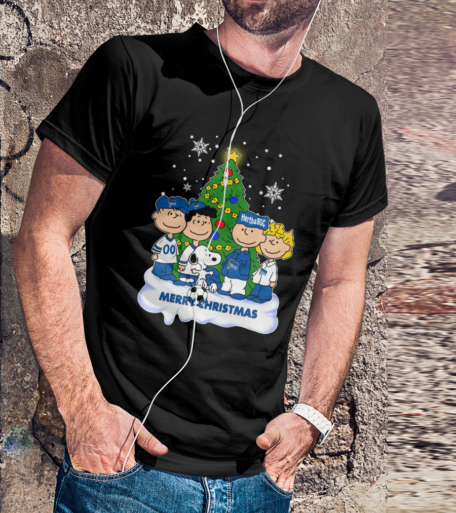 Hertha BSC Peanuts Merry Christmas Tree Scene T-Shirt