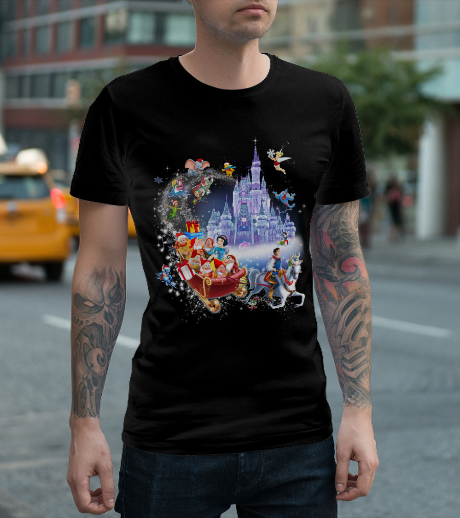 Snow White And Disney Friends Christmas Castle Adventure T-Shirt
