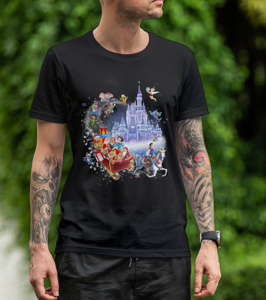 Snow White And Disney Friends Christmas Castle Adventure T-Shirt