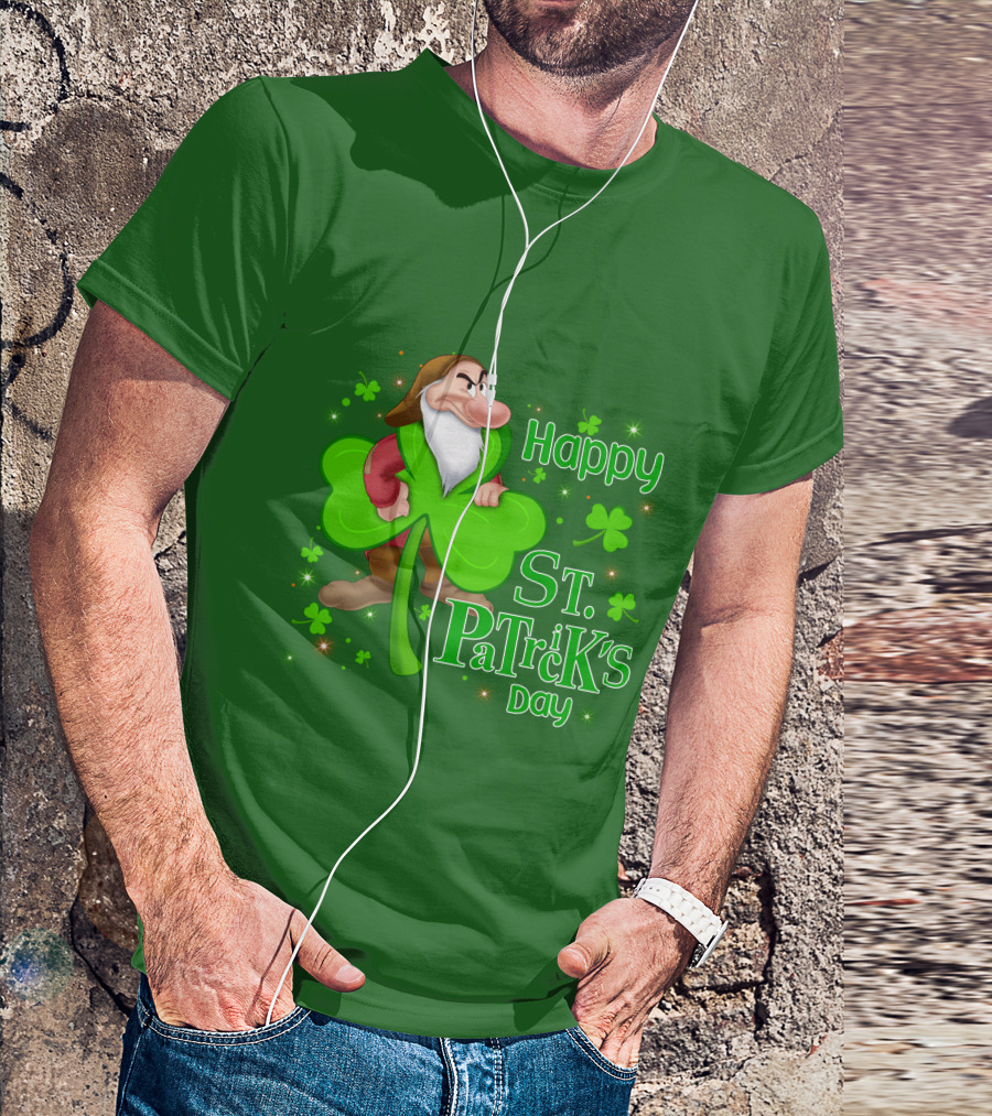 Happy St. Patrick's Day Grumpy Dwarf With Clover And Shamrocks T-Shirt