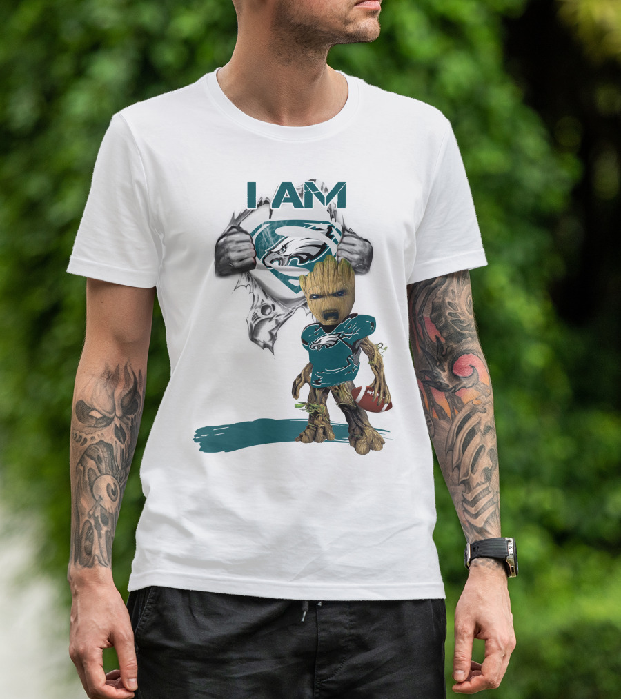I Am Eagles Baby Groot Superman Football Fan T-Shirt