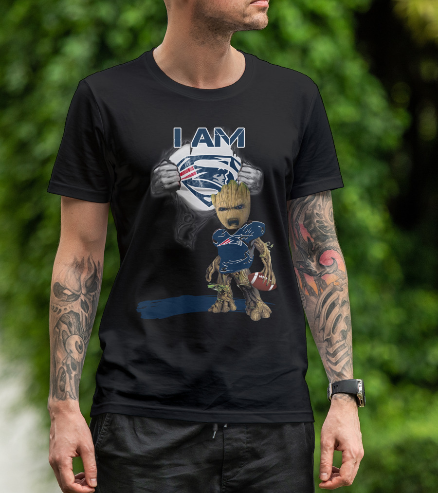 I AM Patriots Baby Groot Superman Football Fan T-Shirt