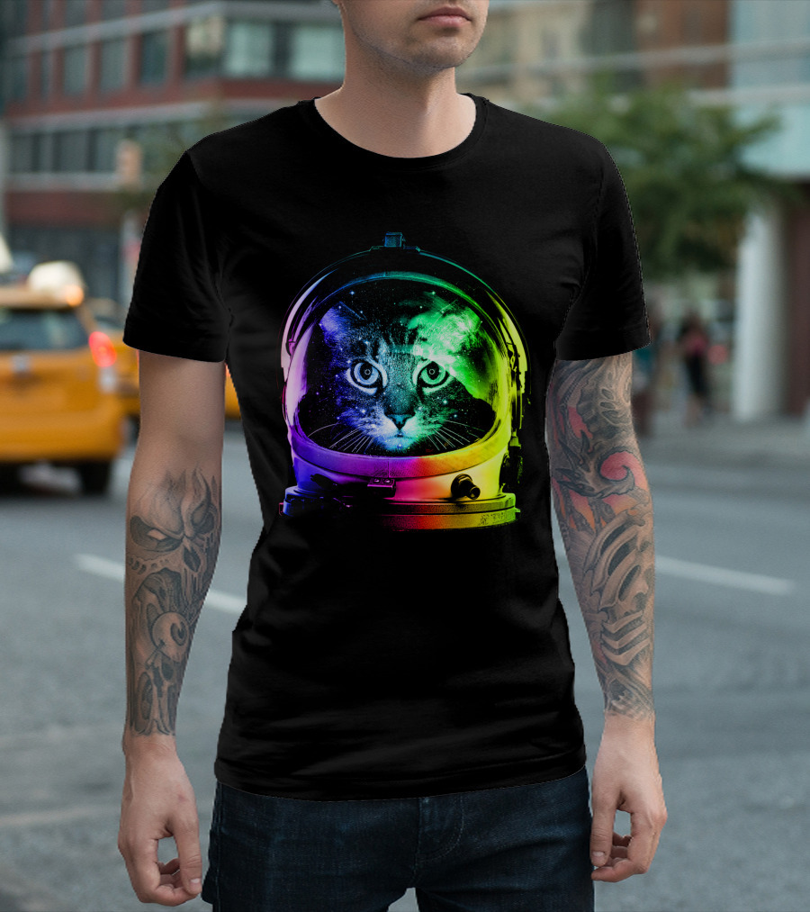 Astronaut Cat Classic Funny Cat In Space Helmet With Rainbow Glow T-Shirt