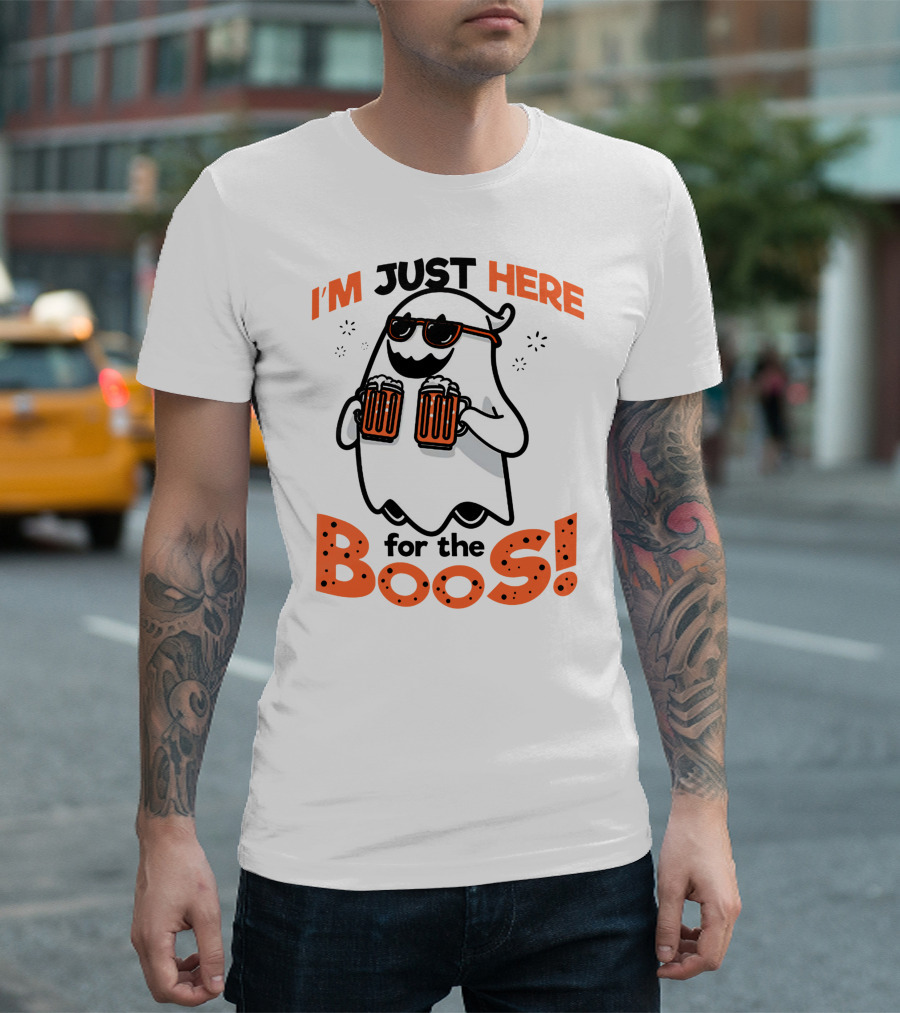 I'm Just Here for the Boos with Ghost Holding Beers T-Shirt
