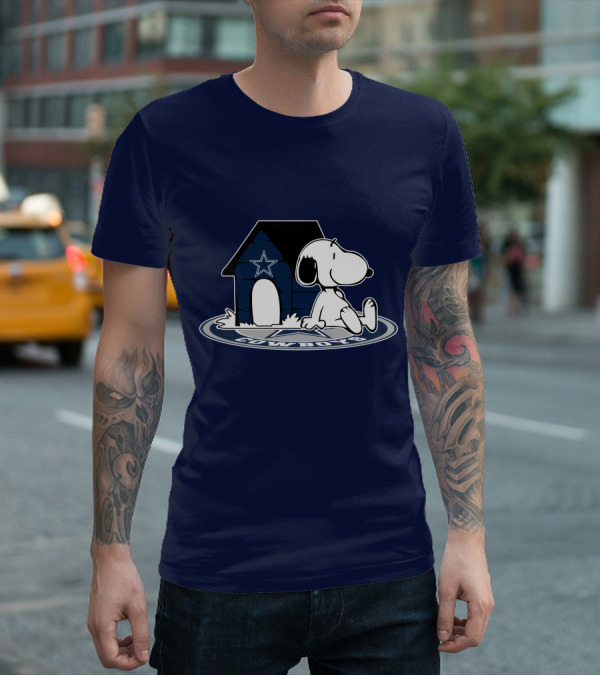 Dallas Cowboys Snoopy Fan Forever T-Shirt