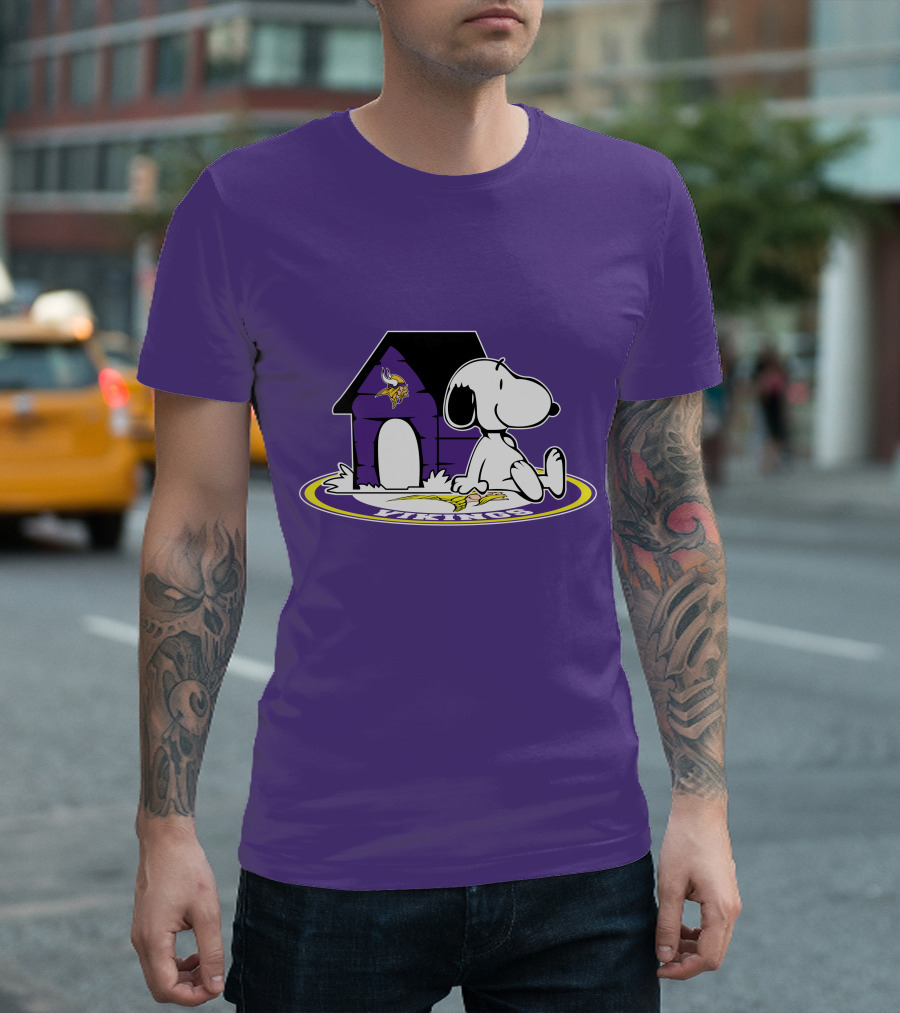 Snoopy Minnesota Vikings Football Fan Now And Forever T-Shirt