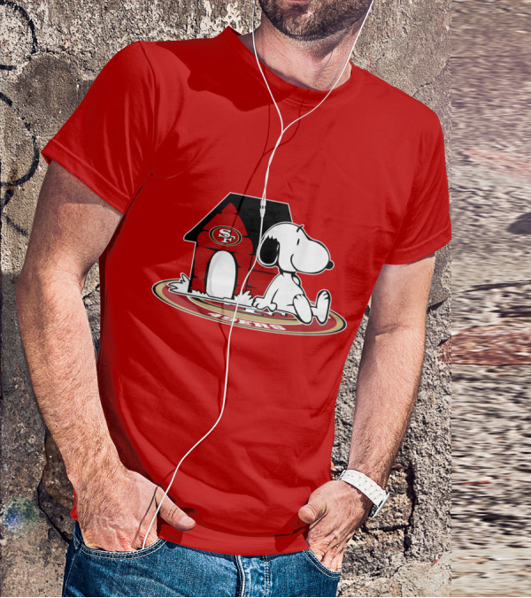 San Francisco 49ers Snoopy Fan Forever T-Shirt