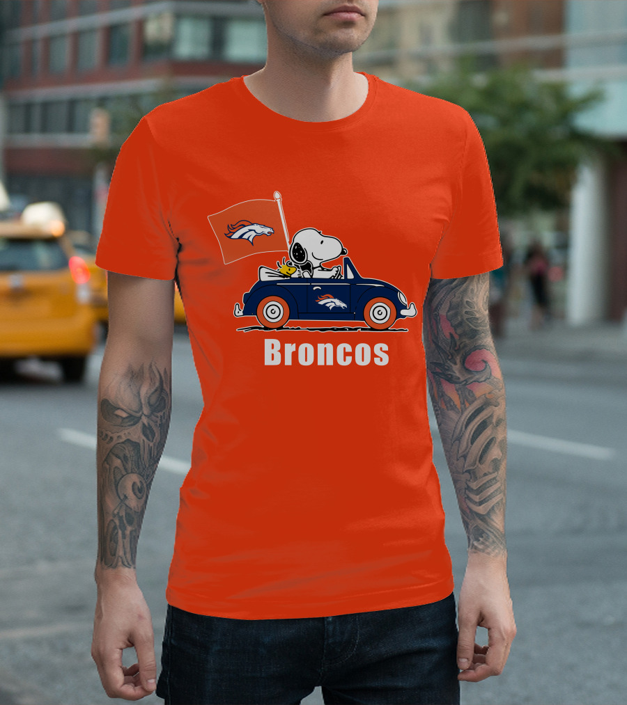 Denver Broncos Snoopy Car Broncos Flag T-Shirt